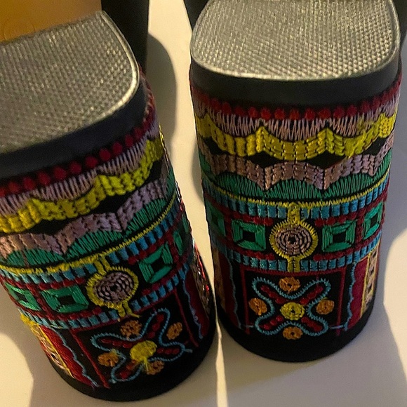 Eloquii Black Mules Size 8 Medium with Decorative Embroidered Block Heels NWOT - Picture 6 of 12